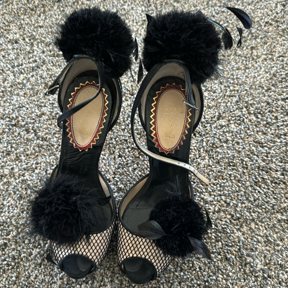 Special edition loubotuins